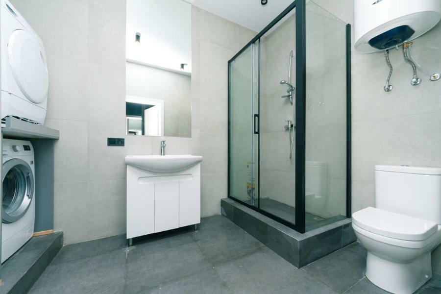 Hotrent Pechersk Lesy 20/22 เคียฟ ภายนอก รูปภาพ