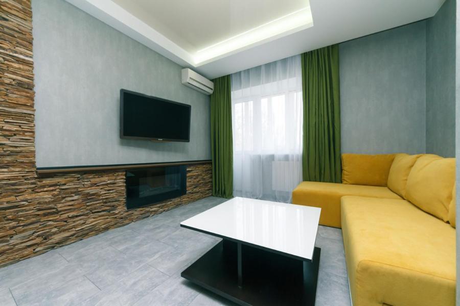 Hotrent Pechersk Lesy 20/22 เคียฟ ภายนอก รูปภาพ